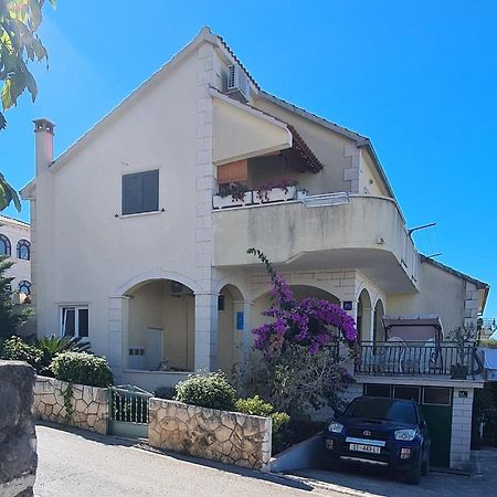 Apartmani Fani Supetar Luaran gambar