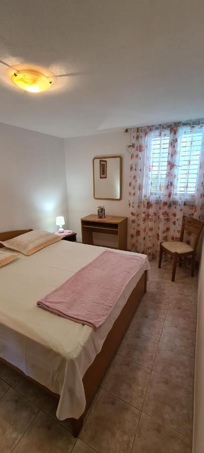 Apartmani Fani Supetar Luaran gambar