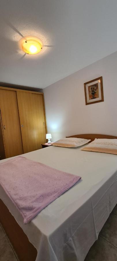 Apartmani Fani Supetar Luaran gambar
