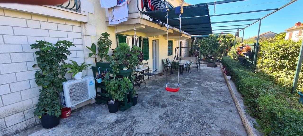 Apartmani Fani Supetar Luaran gambar